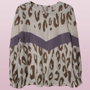 Blue Buttercup Women's Large Long Sleeve Leopard Print Fitted Cuff Made in USA